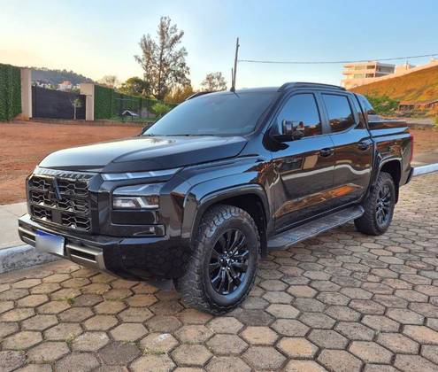MITSUBISHI TRITON 2.4 BITURBO DIESEL CD KATANA 4X4 AUTOMÁTICO